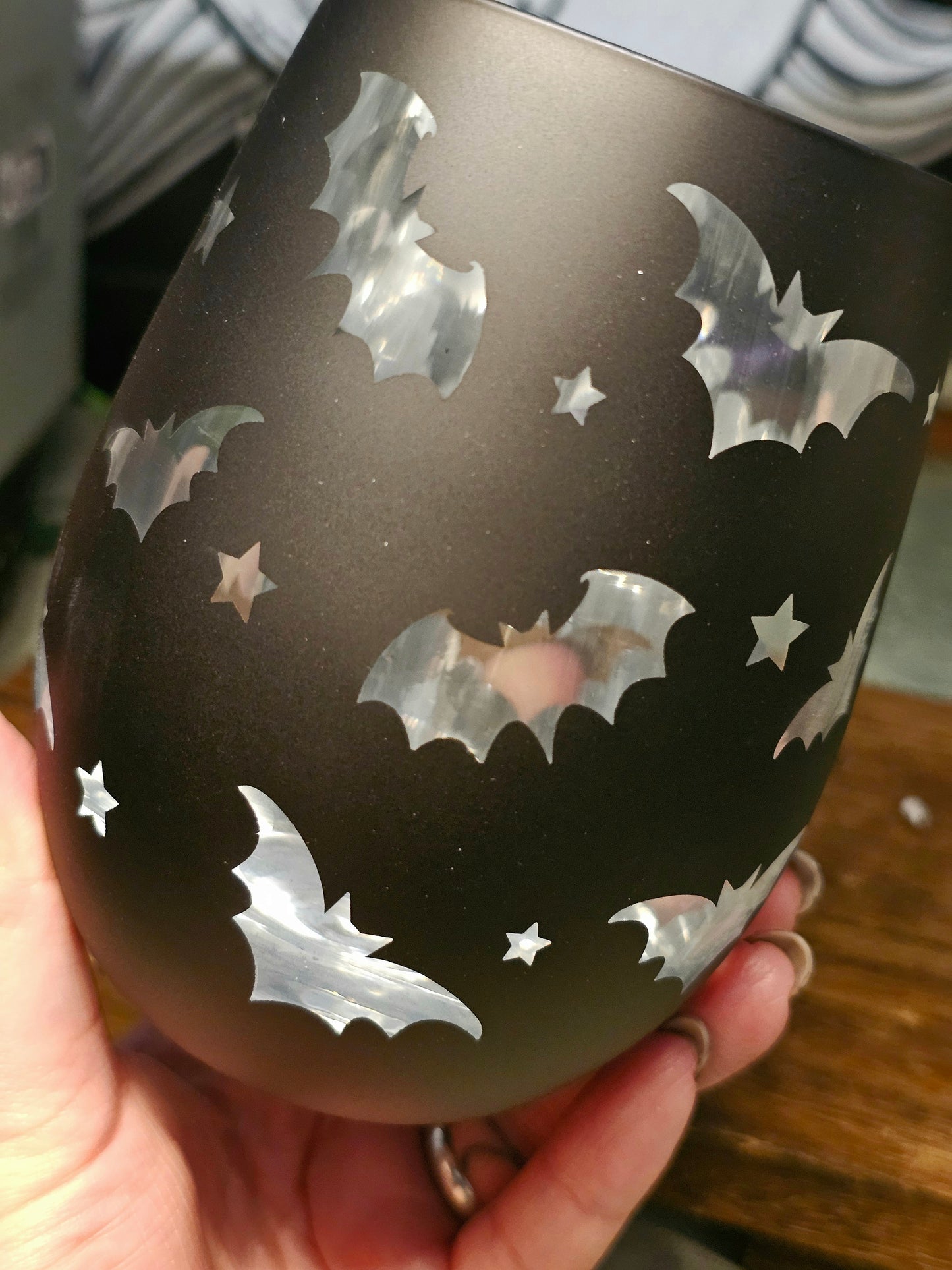 Bat stemless wine glass