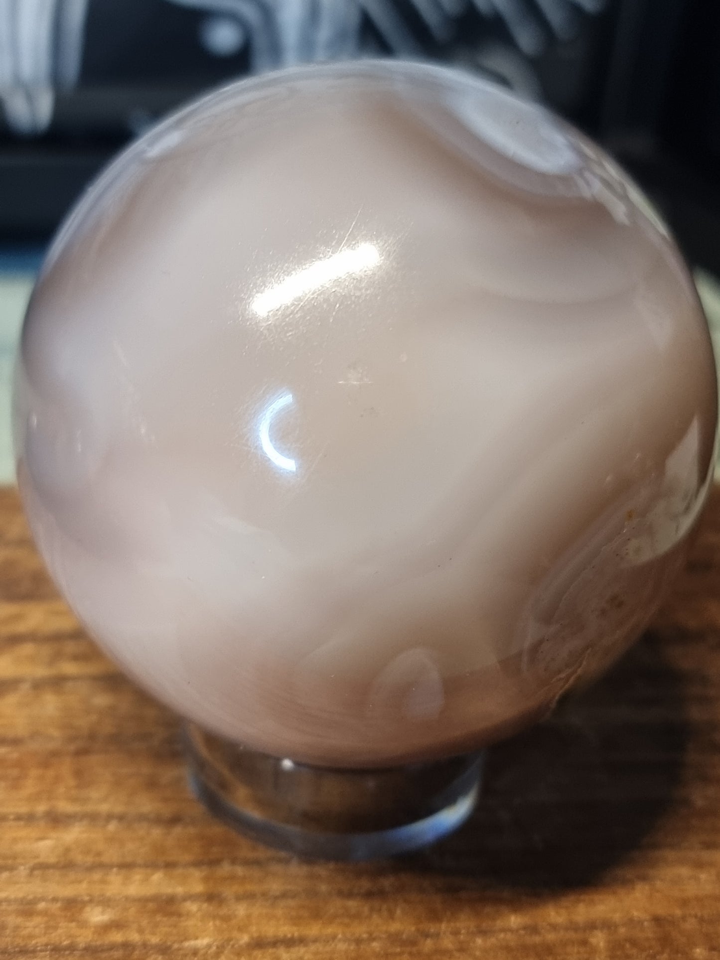 Jelly agate large sphere