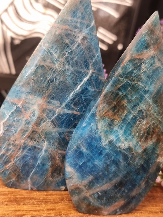 Blue apatite flames