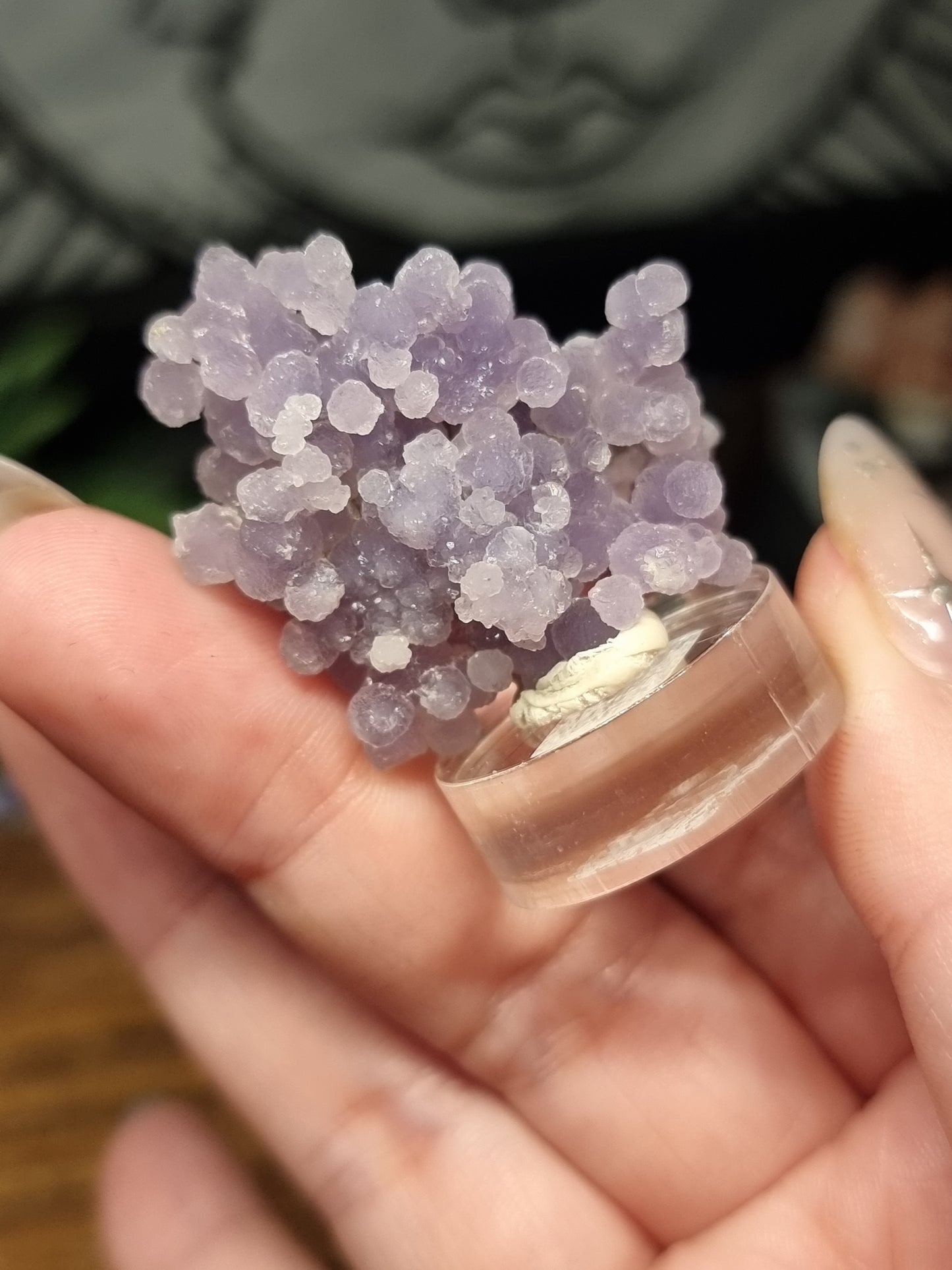 Grape agate specimen