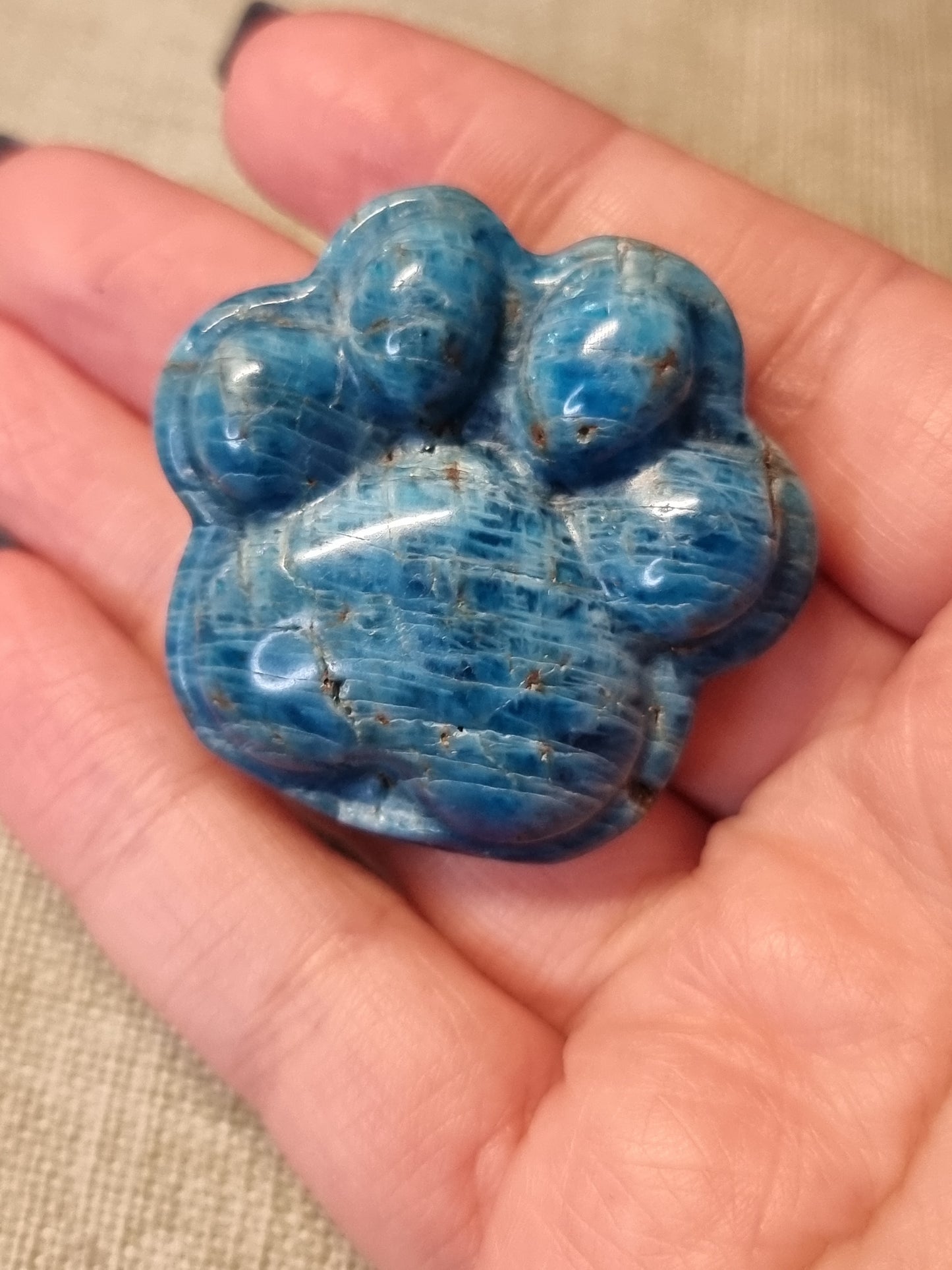 Blue apatite paws