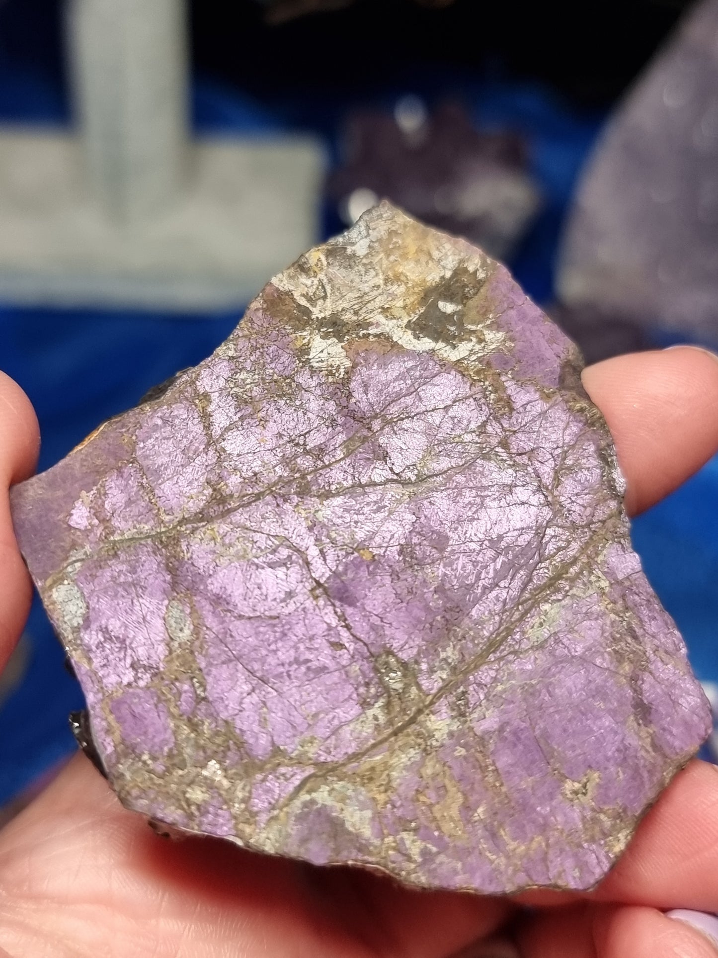 Purpurite slices