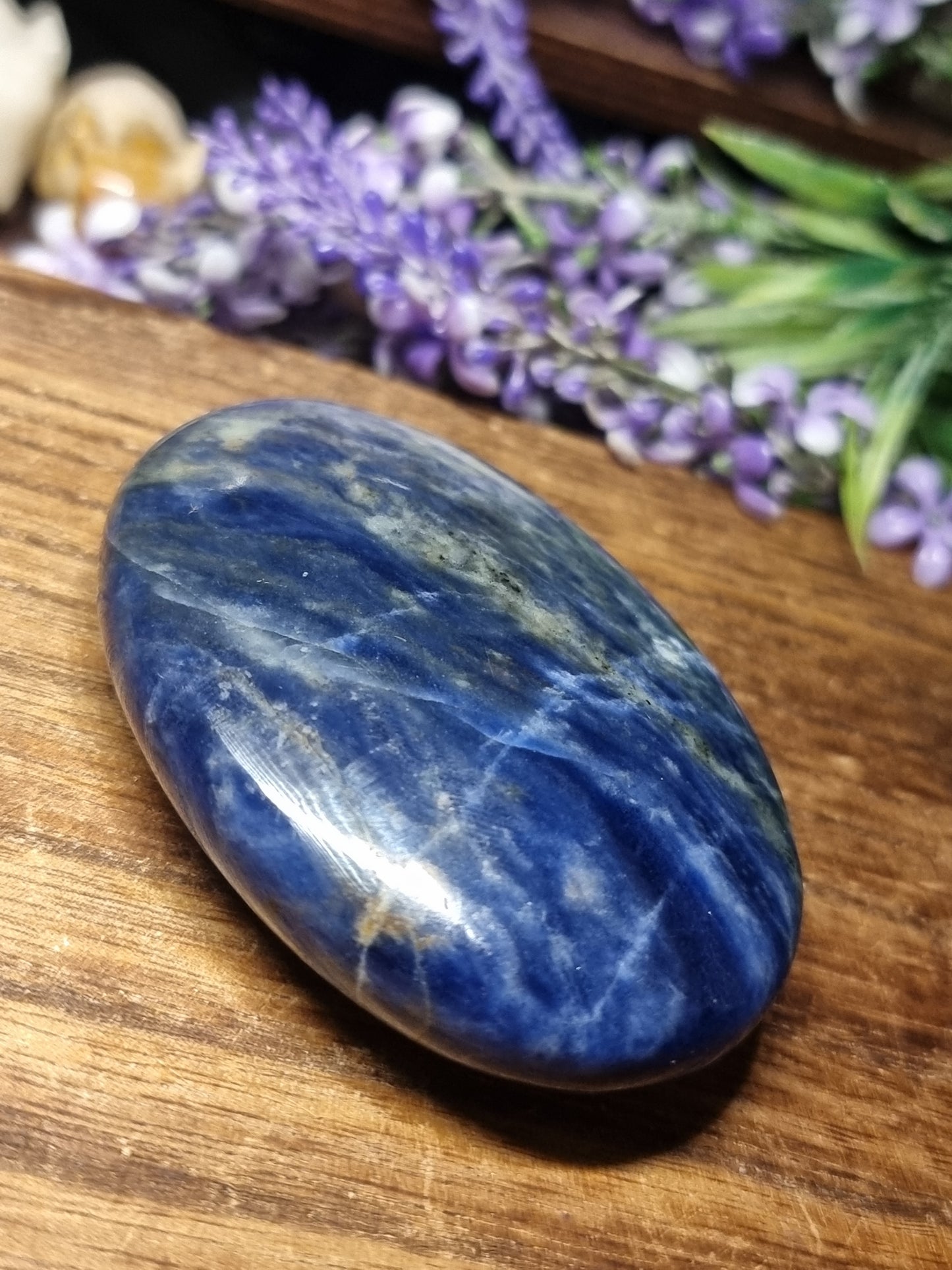 Sodalite palmstone