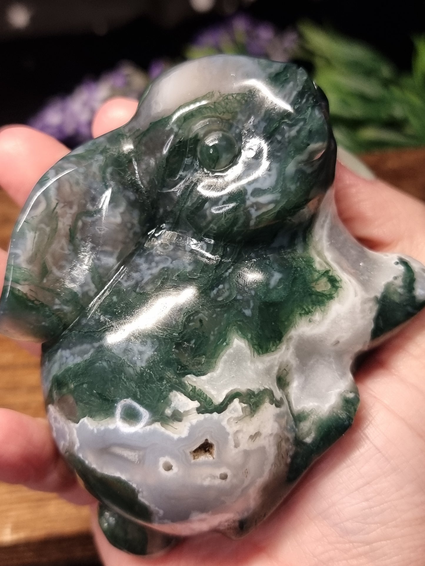 Moss agate bunny carving