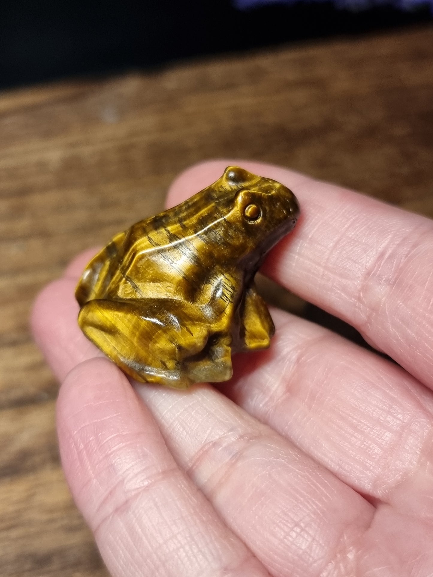 Frog carvings