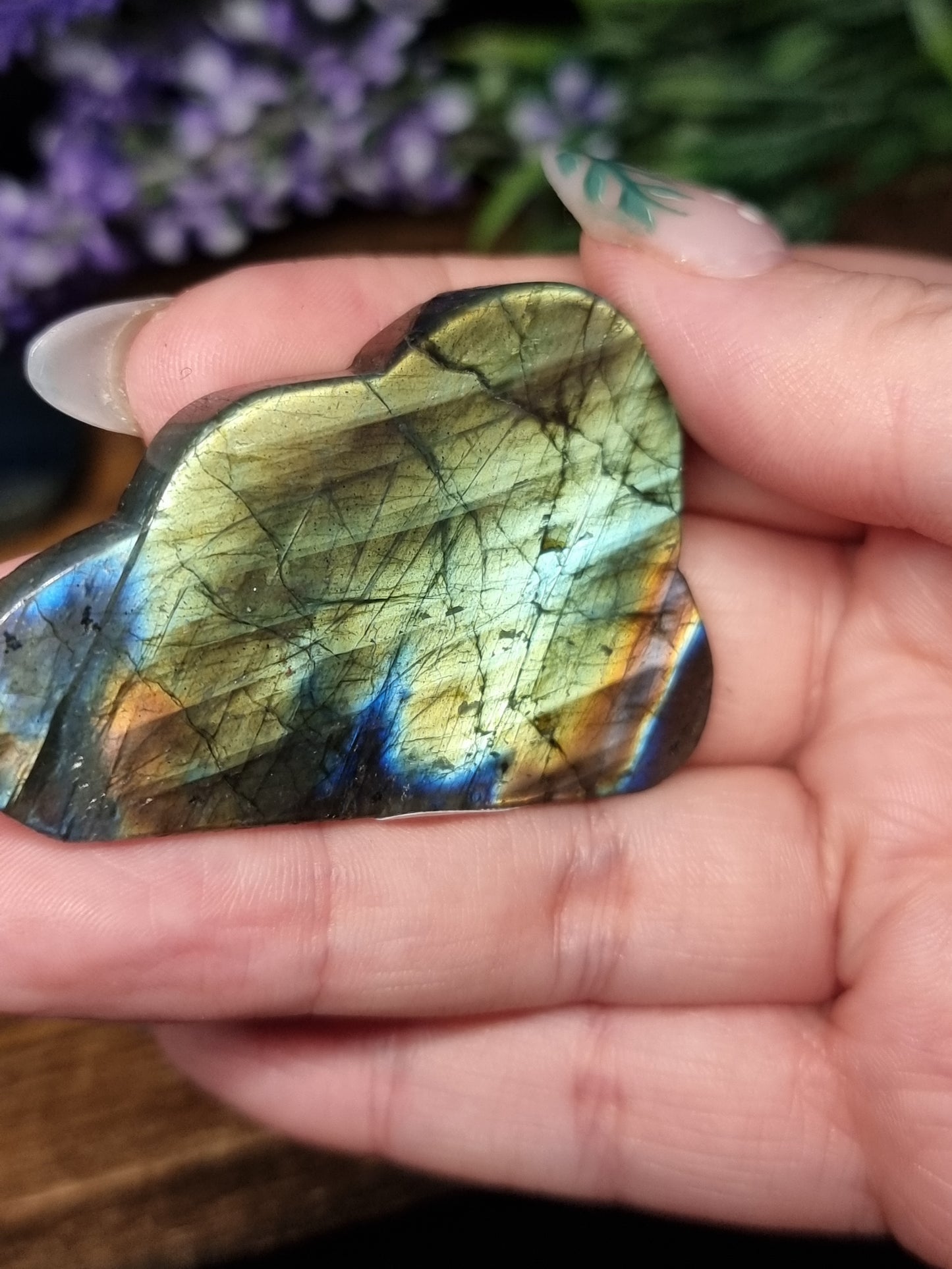 Labradorite clouds