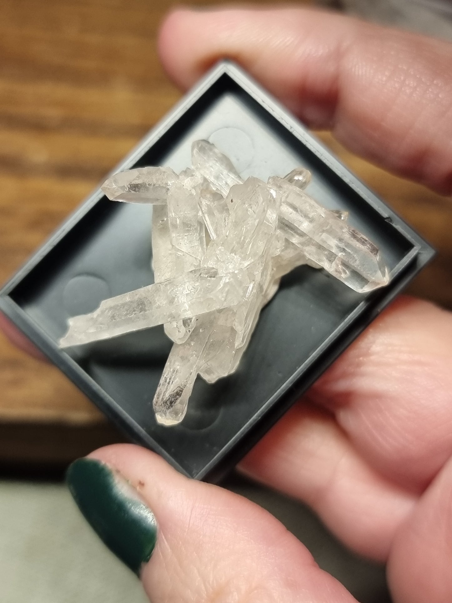 Clear quartz clusters - higher quality