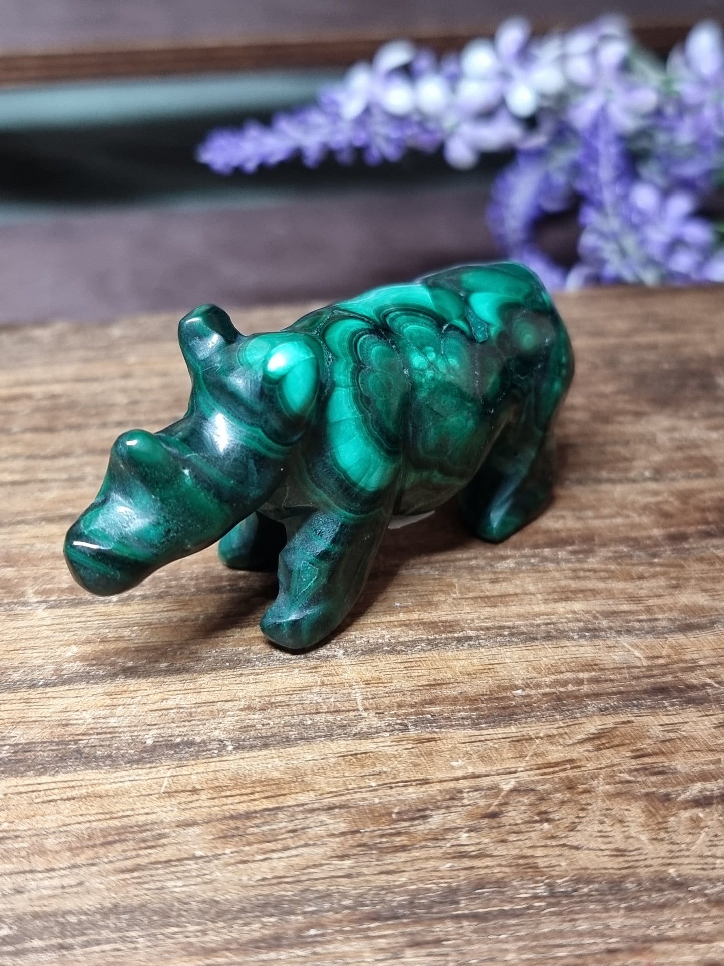 Malachite rhino carving