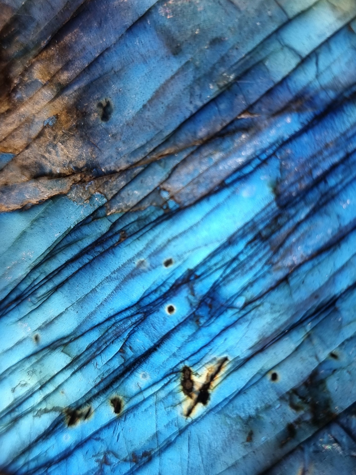 3.7kg Labradorite freeform