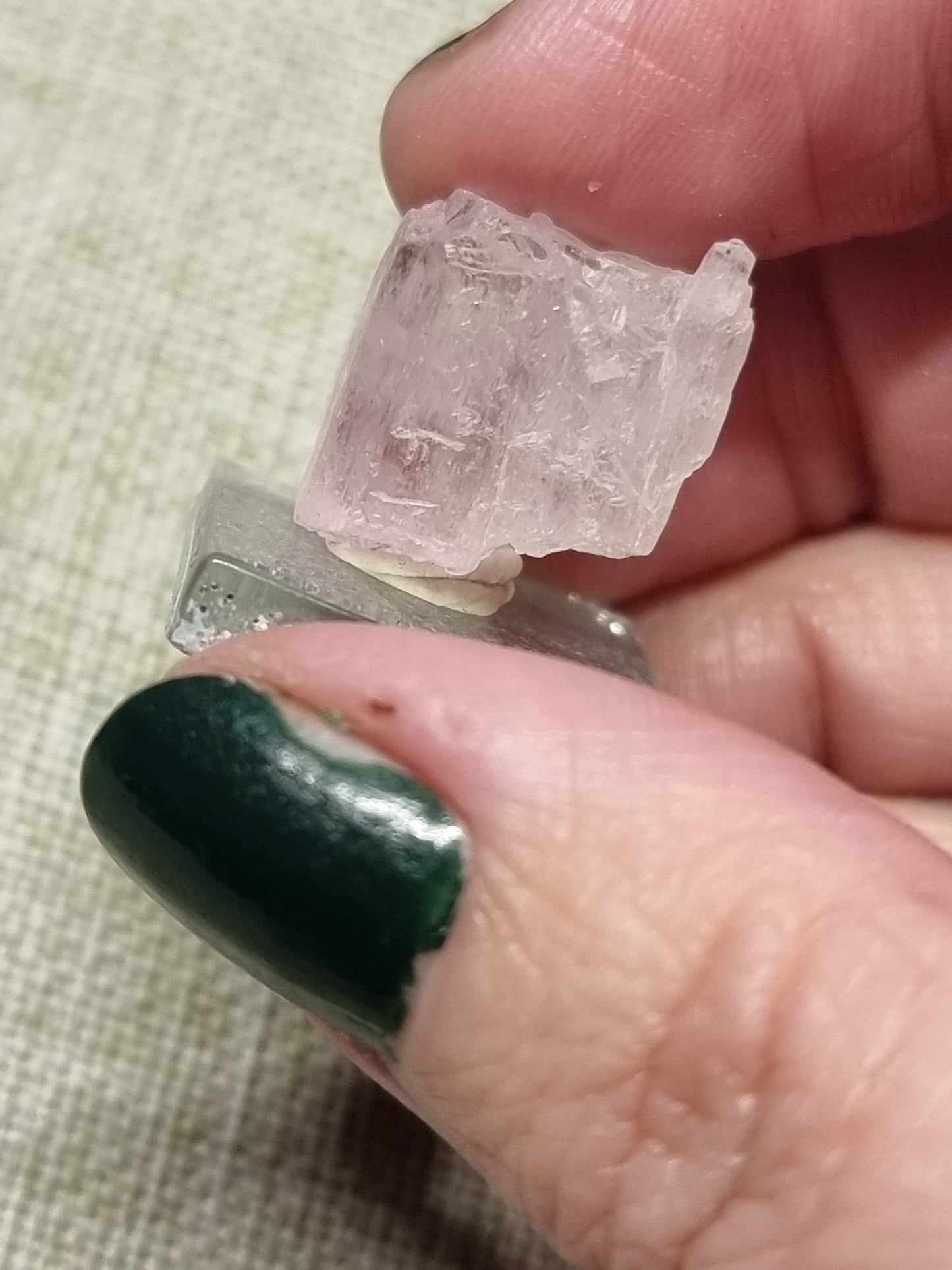 Gem kunzite specimens