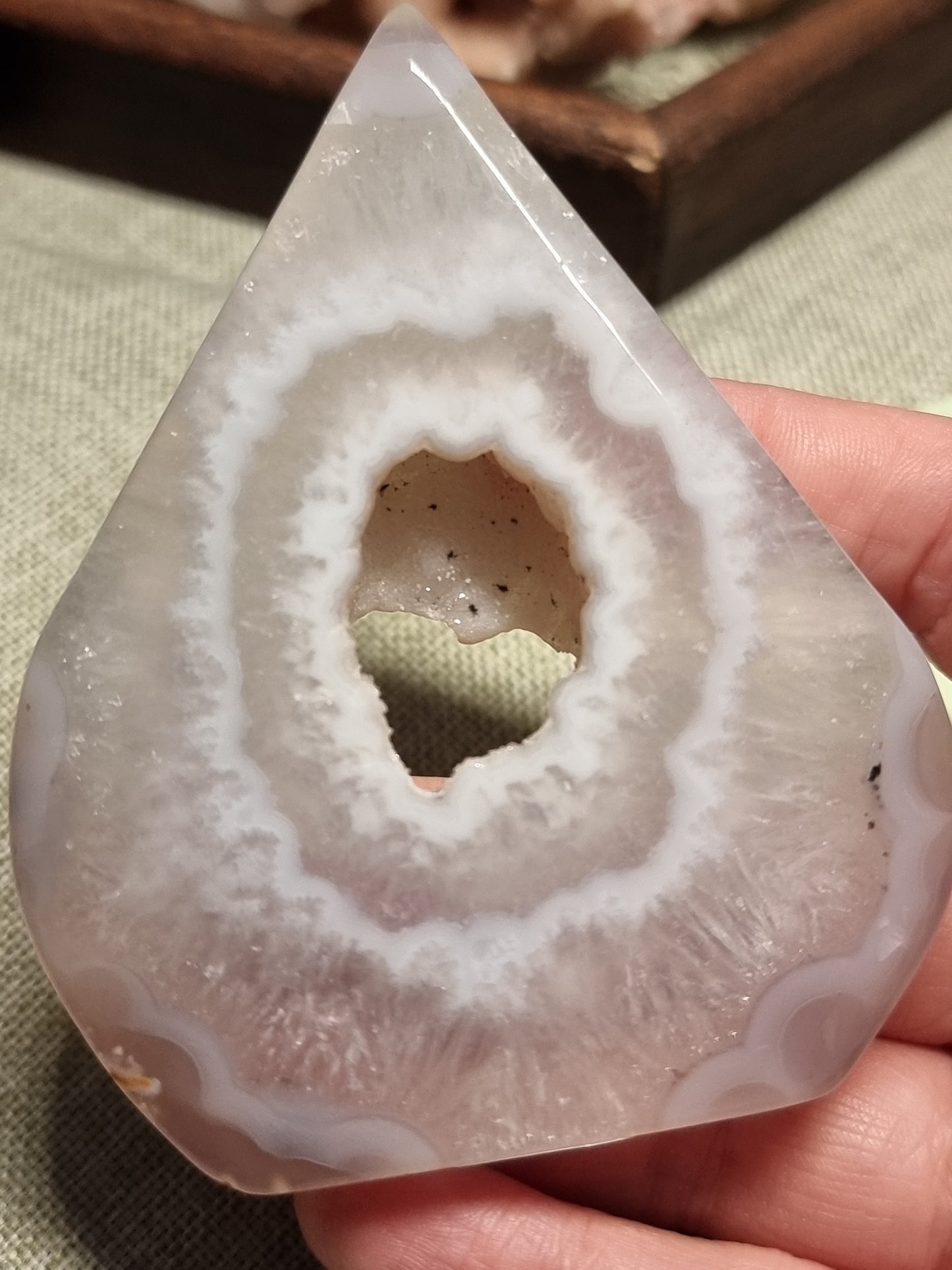 Druzy agate flames