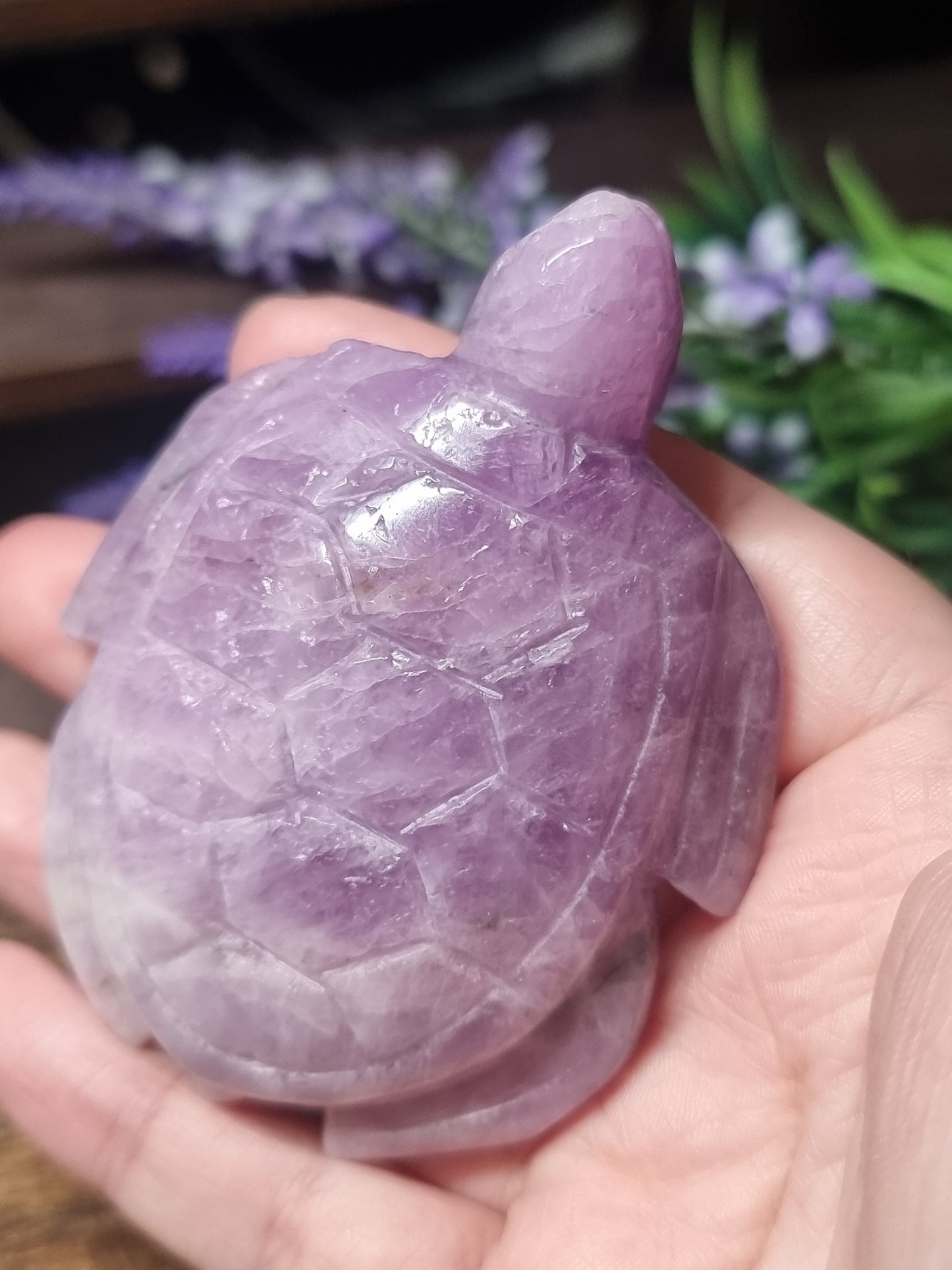 Kunzite turtle carving