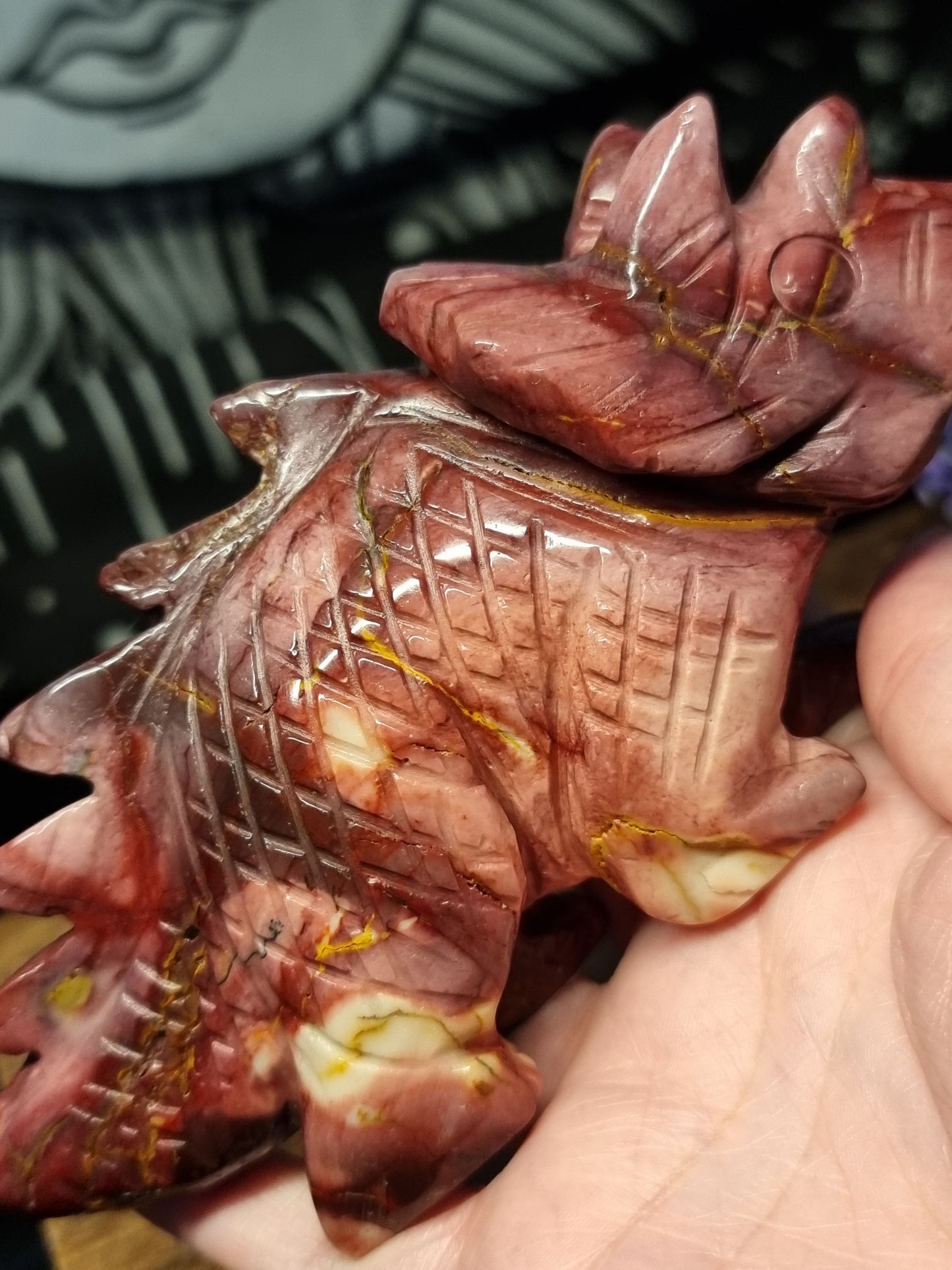 Mookaite dinosaur carving