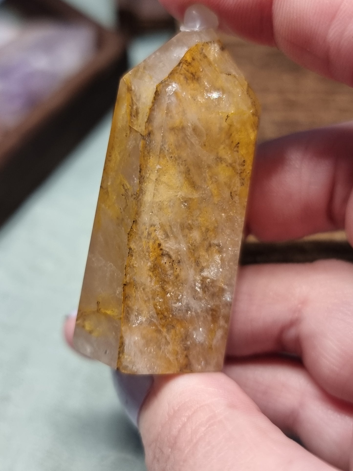 Dendritic quartz towers