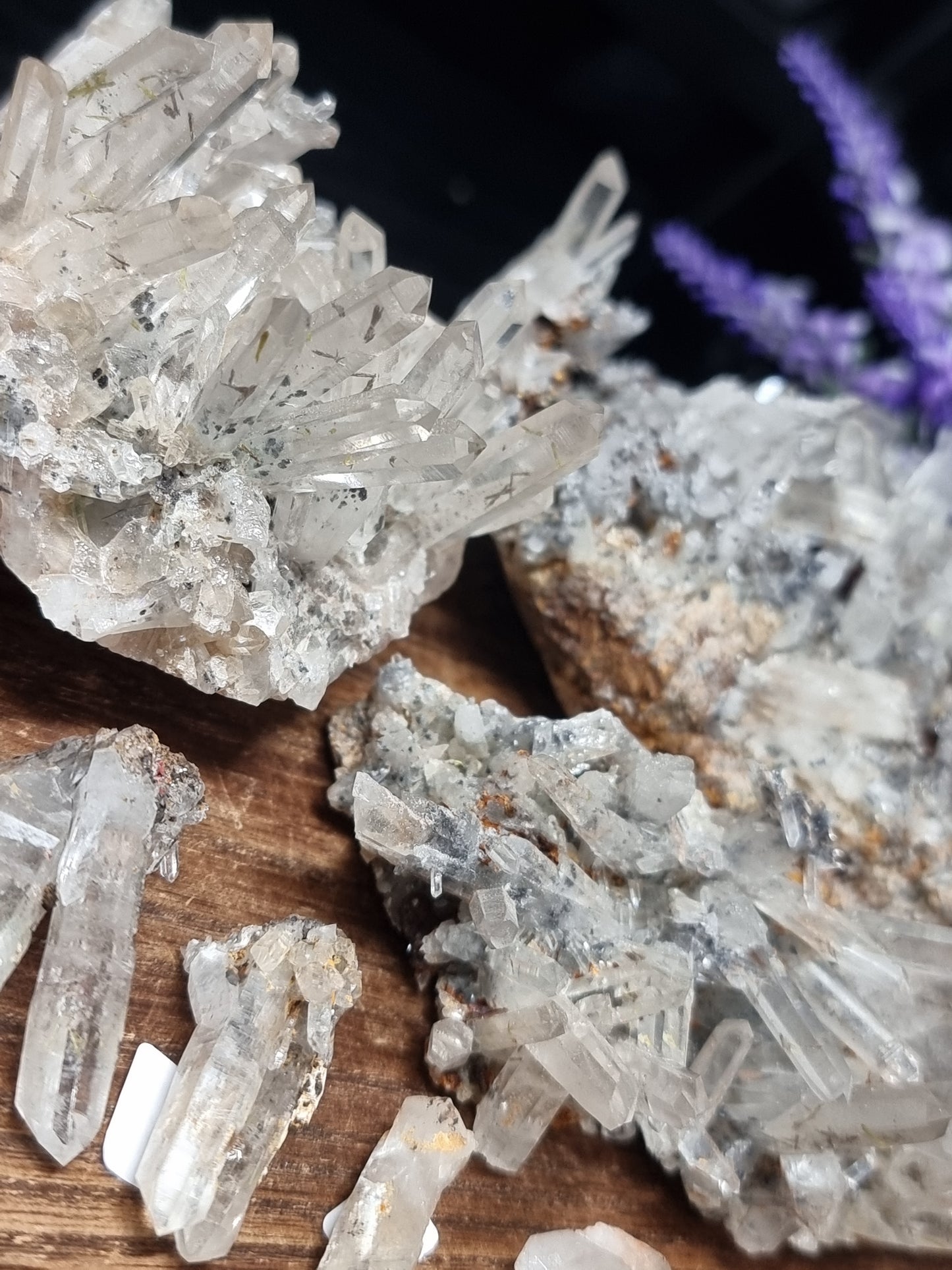 Chrysanthemum quartz clusters