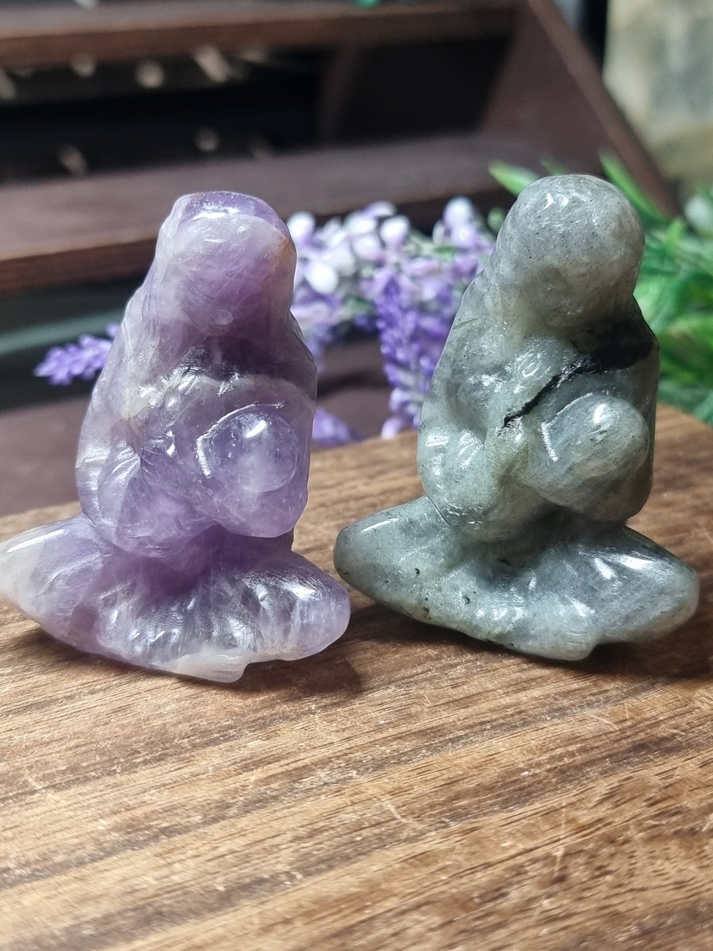 Breastfeeding carvings