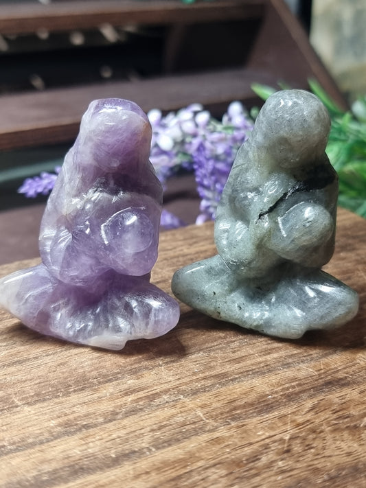 Breastfeeding carvings