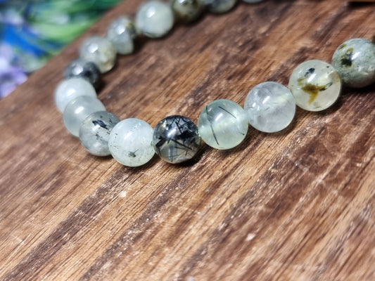 8mm prehnite with epidote bracelet
