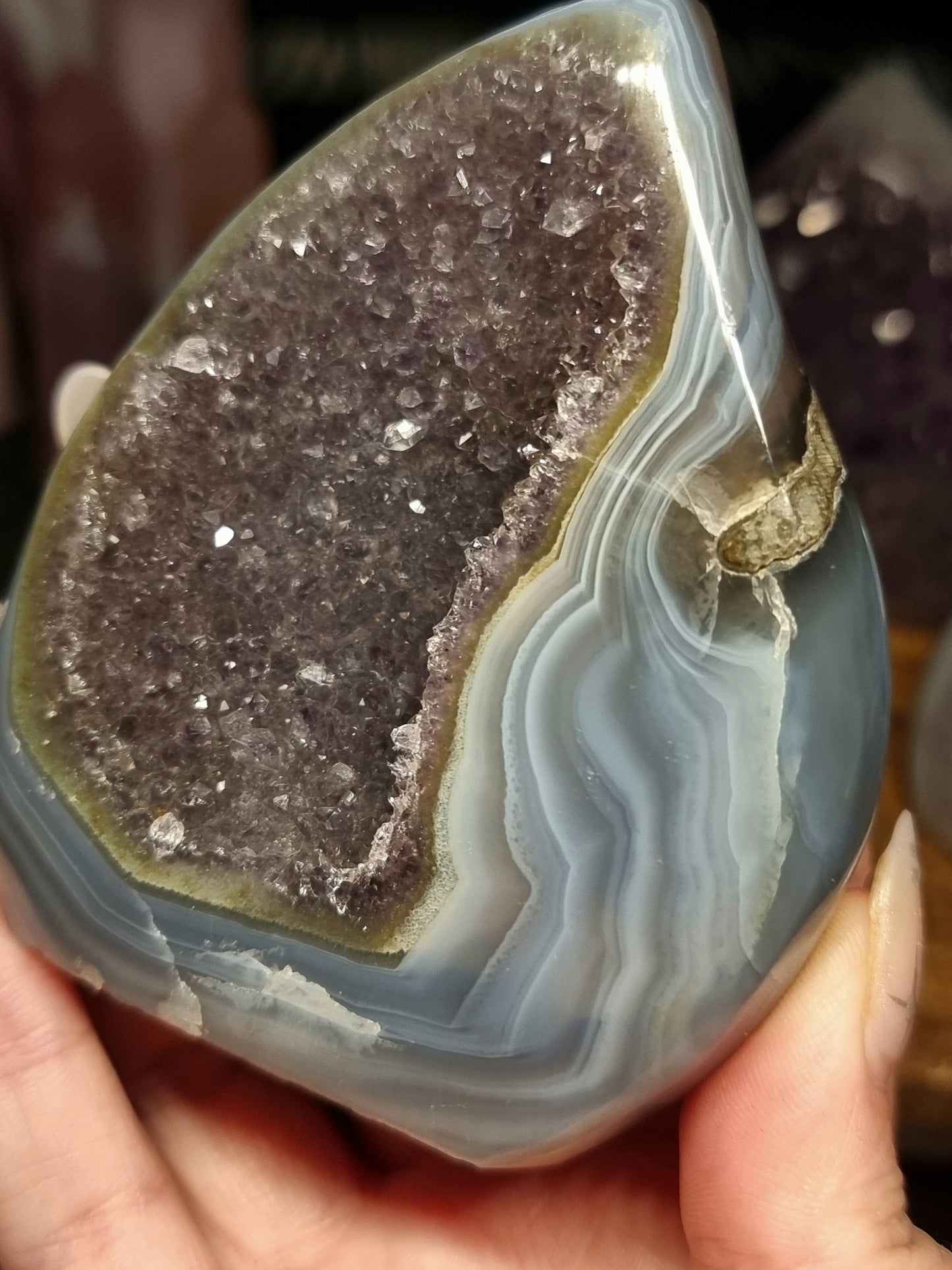 Amethyst agate flames