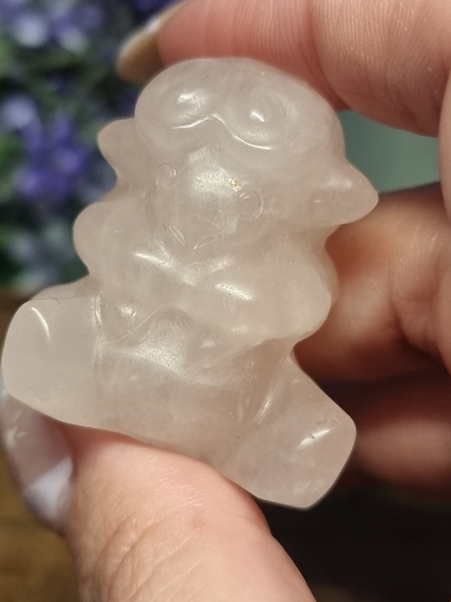 Rose quartz flaffy carving