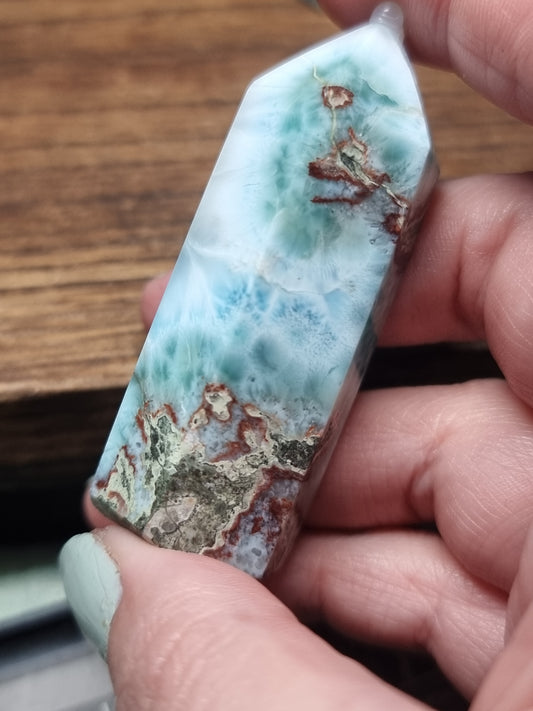 Larimar towers