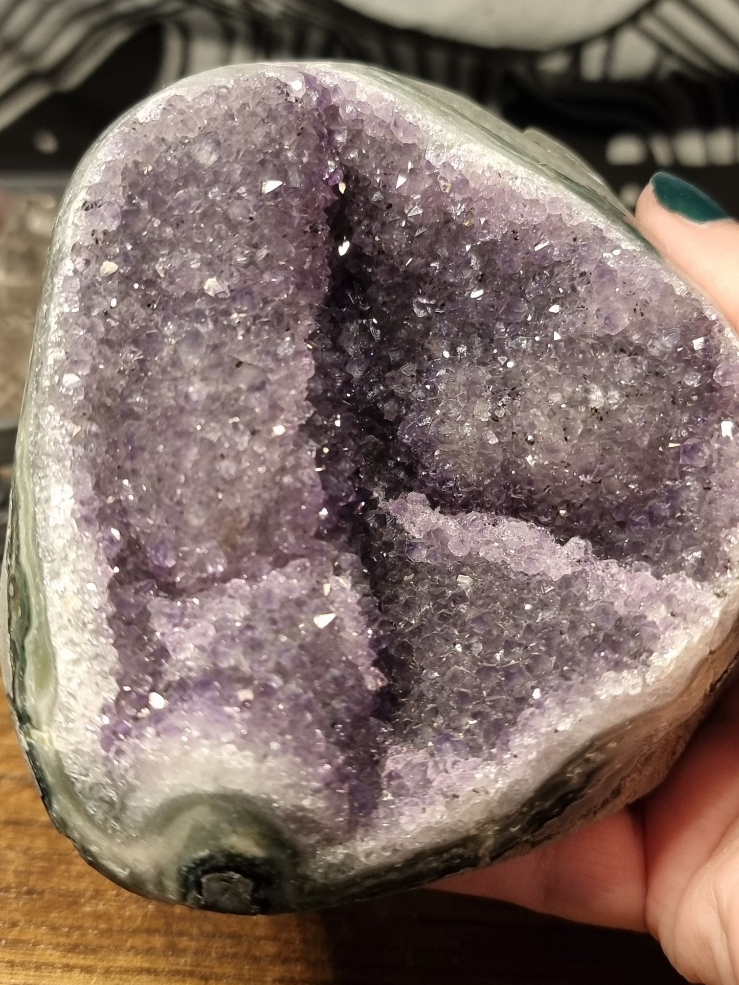 Amethyst cutbase D