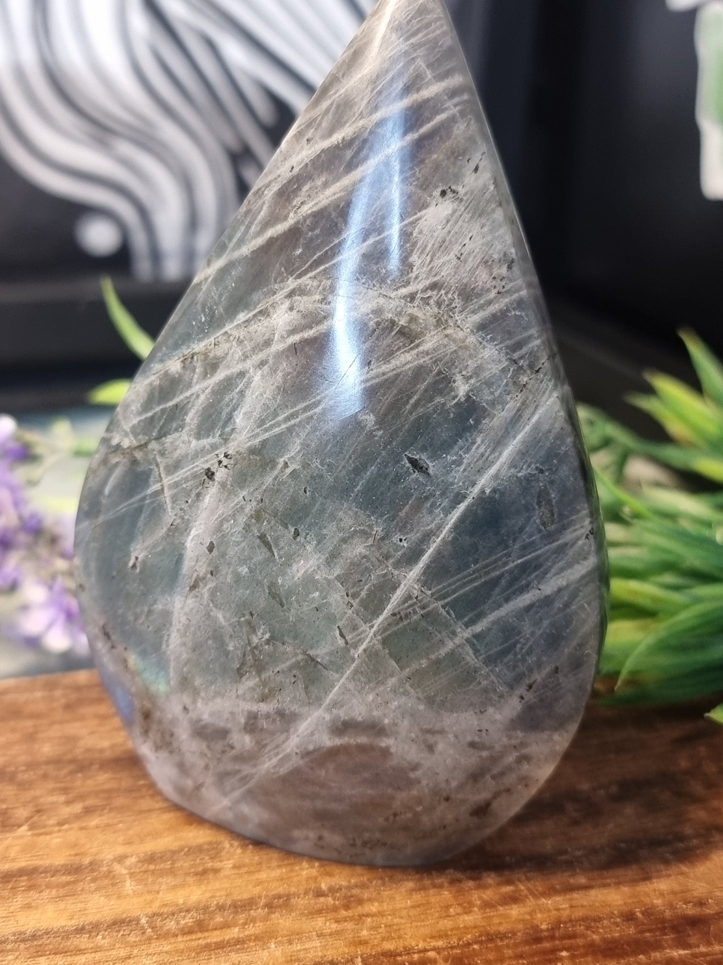 Labradorite flame