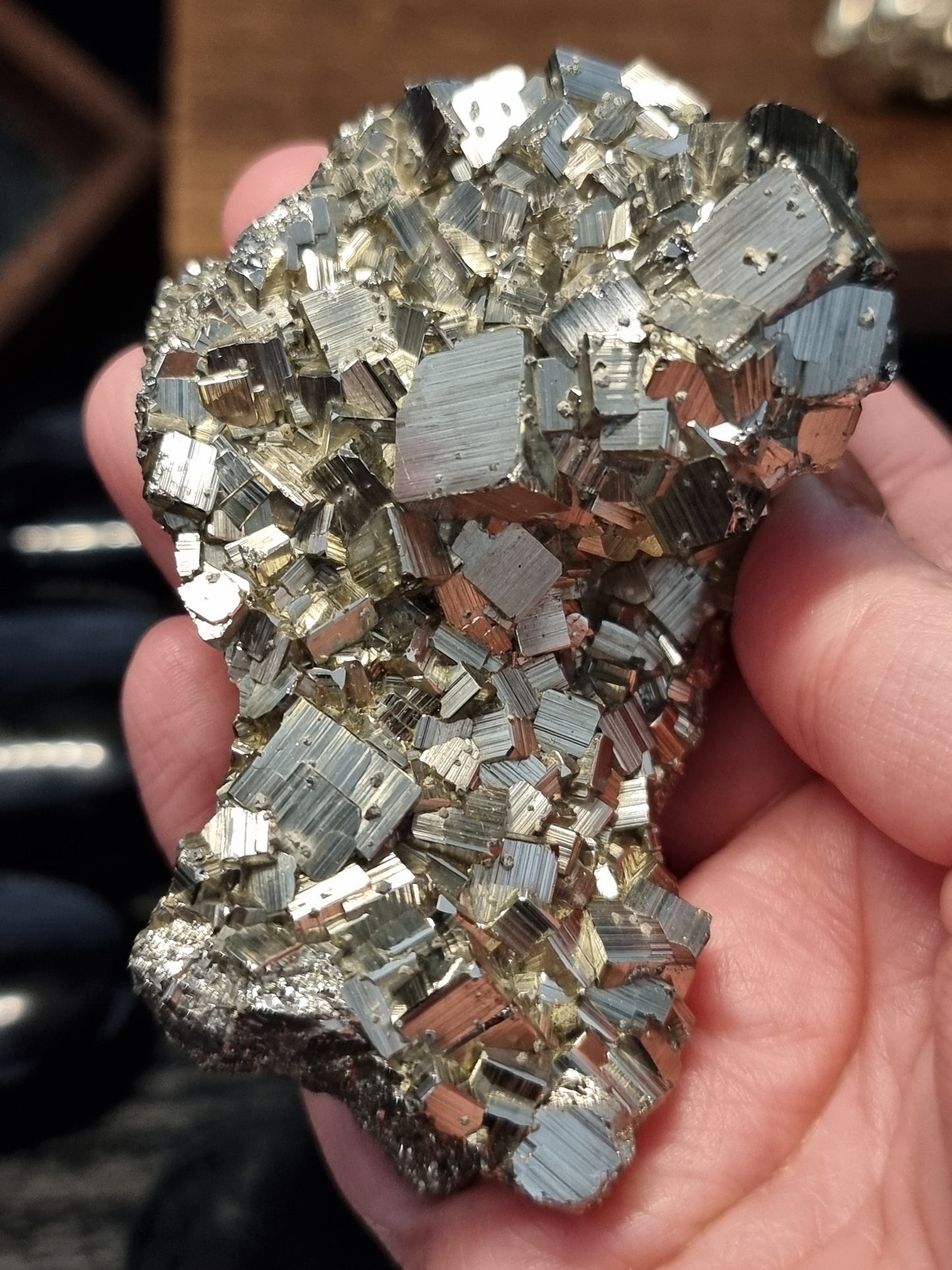 Peruvian pyrite clusters