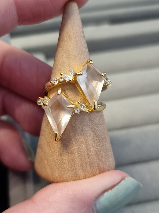 Rose quartz adjustable rings