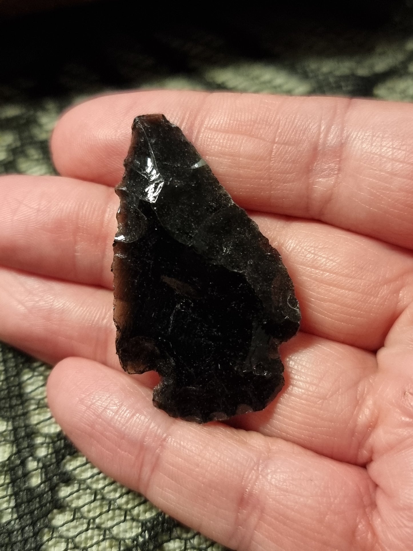 Obsidian arrow heads