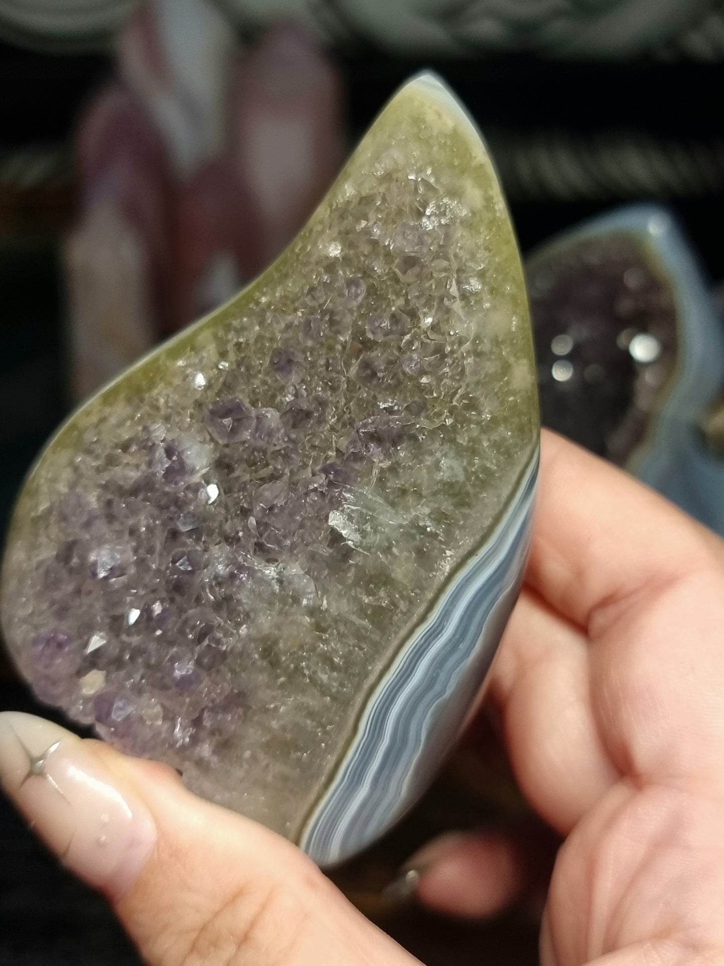 Amethyst agate flames